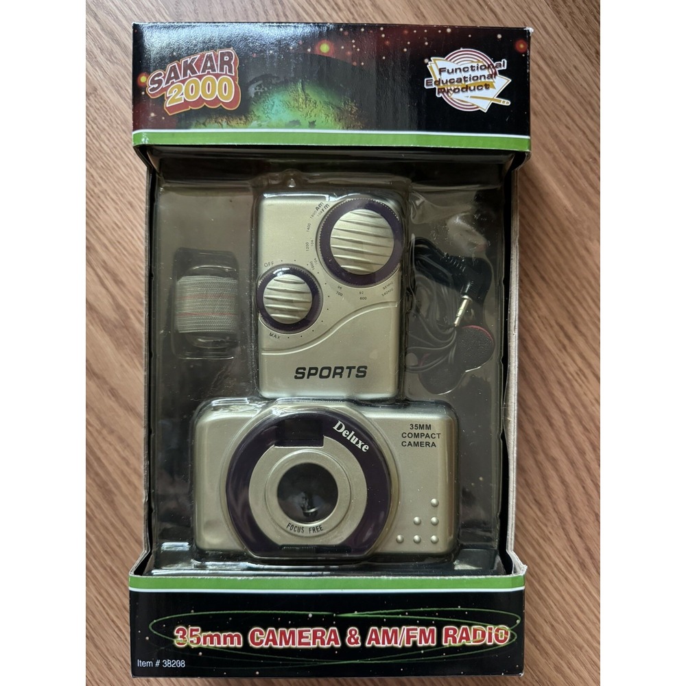 Vintage Sakar Sports 35 mm Film Camera And AM/FM Radio + Earphone, Arm Band‎ NOS